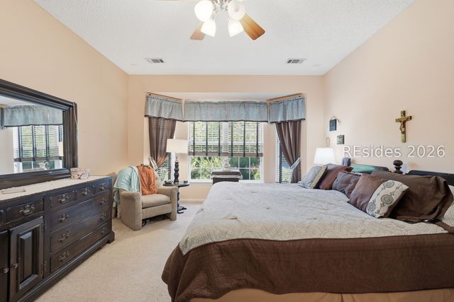 66 Holly Ribbons Cir, Bluffton, SC 29909