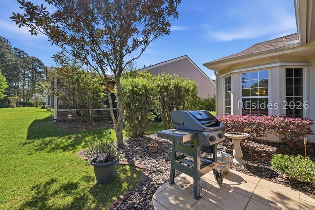 66 Holly Ribbons Cir, Bluffton, SC 29909