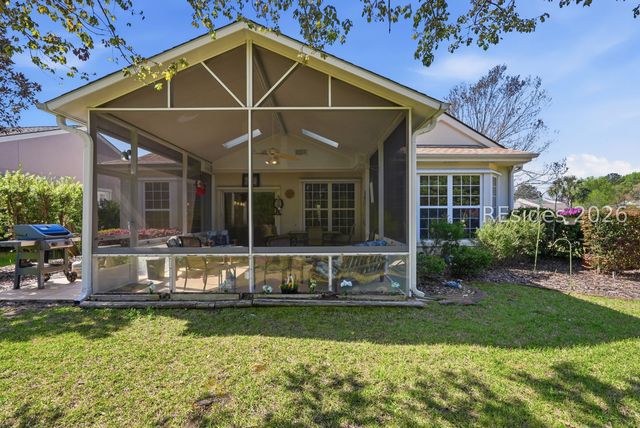 66 Holly Ribbons Cir, Bluffton, SC 29909