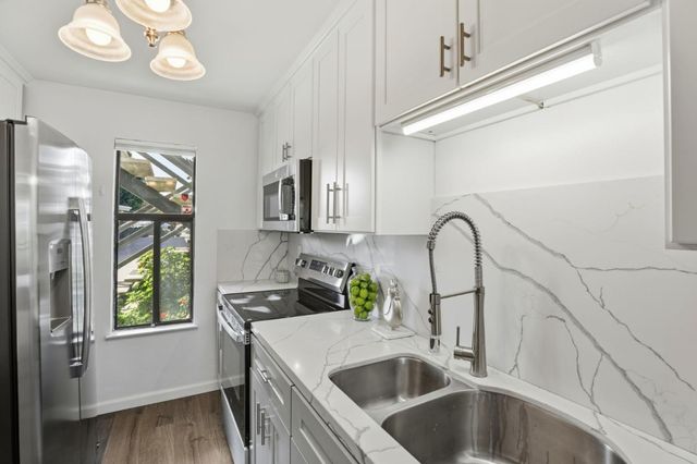 166 Kern Street 18, Salinas, CA 93905