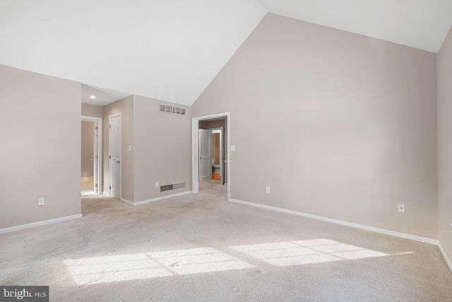 8 ARIZONA STATE DR, Newark, DE 19713