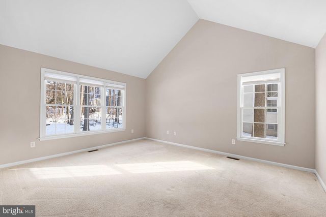 8 ARIZONA STATE DR, Newark, DE 19713