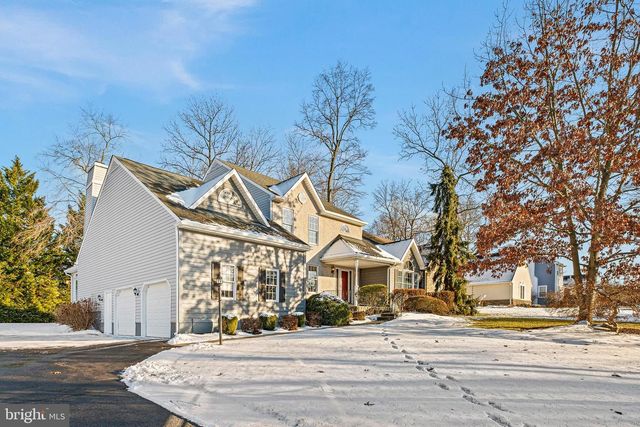 8 ARIZONA STATE DR, Newark, DE 19713