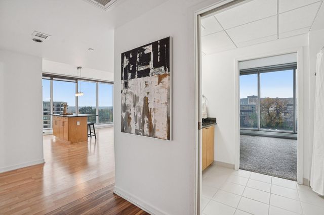 8161 33rd Avenue S 606, Bloomington, MN 55425