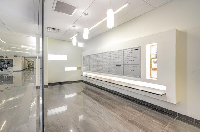 8161 33rd Avenue S 606, Bloomington, MN 55425