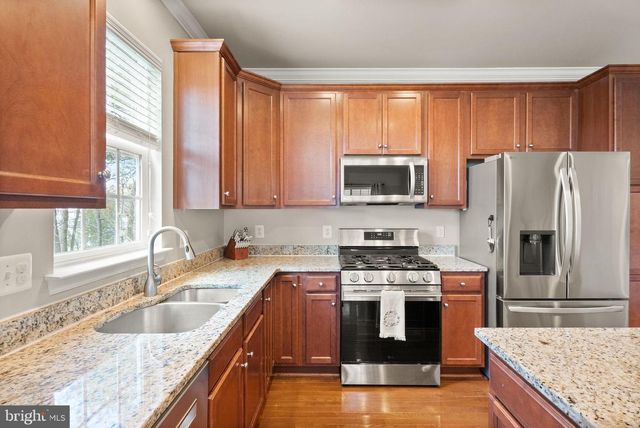 8886 SCREECH OWL CT, Gainesville, VA 20155