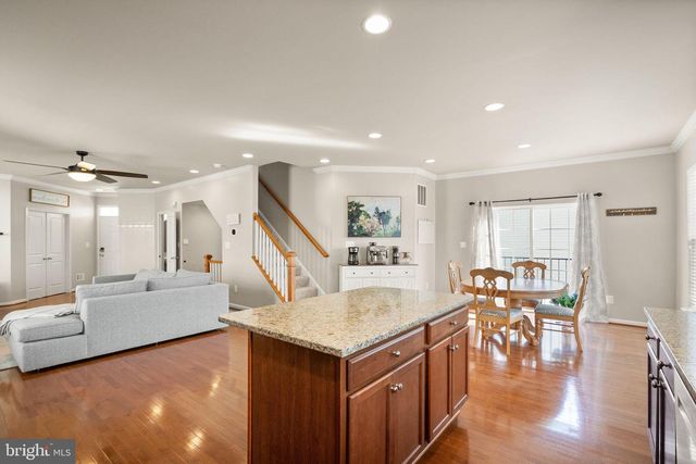 8886 SCREECH OWL CT, Gainesville, VA 20155