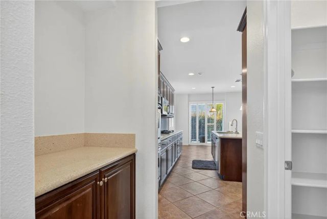 33888 Madrigal Court, Temecula, CA 92592