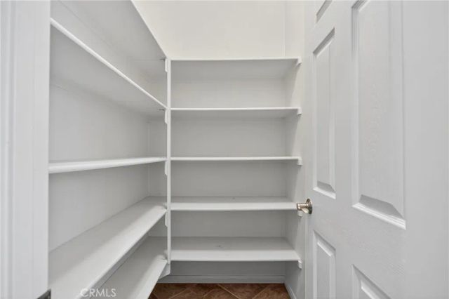 33888 Madrigal Court, Temecula, CA 92592