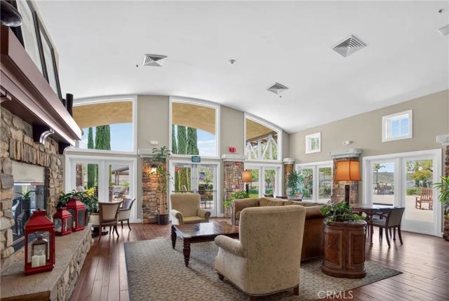 33888 Madrigal Court, Temecula, CA 92592