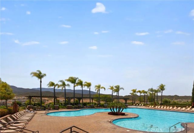 33888 Madrigal Court, Temecula, CA 92592