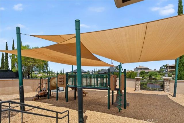 33888 Madrigal Court, Temecula, CA 92592