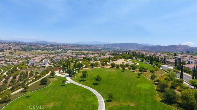 33888 Madrigal Court, Temecula, CA 92592