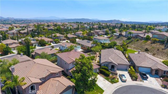33888 Madrigal Court, Temecula, CA 92592