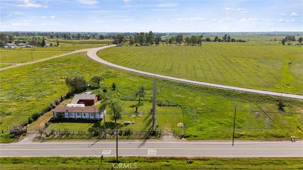 Image 43 of property listing at 24431 Hoag, Corning, CA 96021