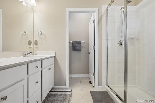 1833 S Poplar Court, Denver, CO 80224