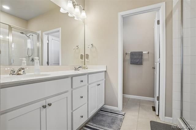 1833 S Poplar Court, Denver, CO 80224