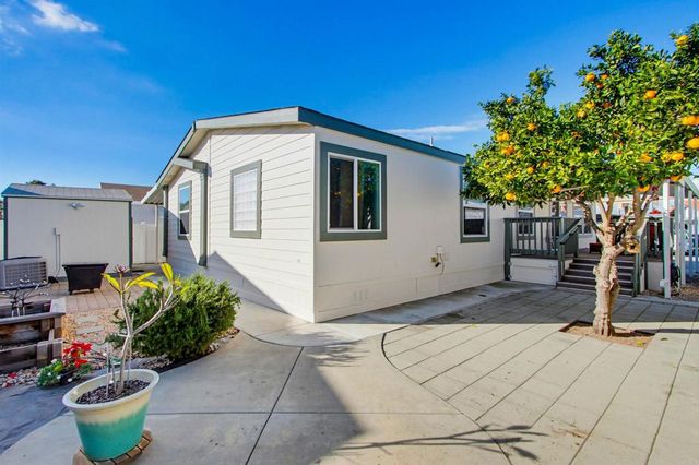 200 N El Camino Real 43, Oceanside, CA 92058