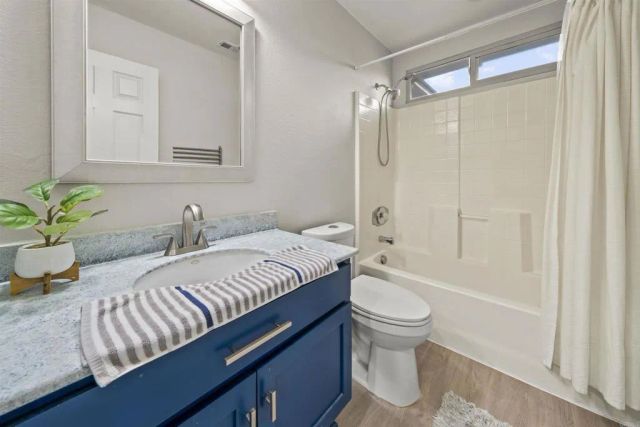 2194 Honeybee Street, Chula Vista, CA 91915