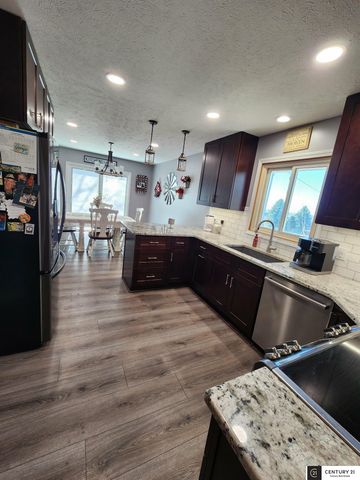 3703 Marie Street, Bellevue, NE 68147