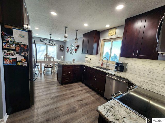 3703 Marie Street, Bellevue, NE 68147