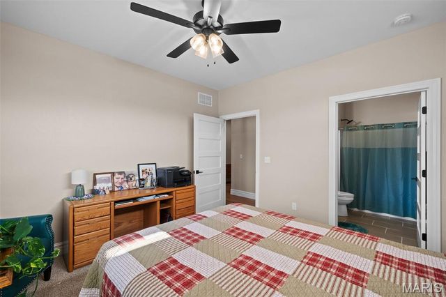 1126 Lakeland Avenue, O'fallon, IL 62269