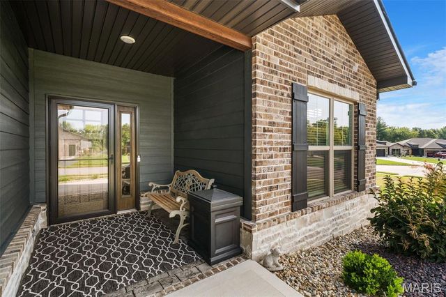 1126 Lakeland Avenue, O'fallon, IL 62269