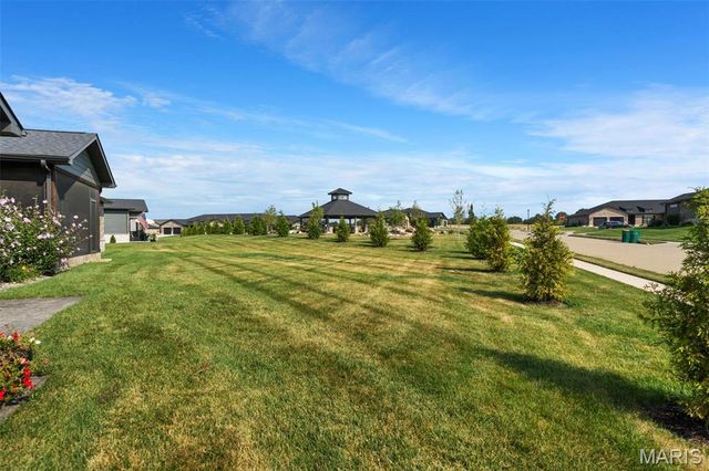 1126 Lakeland Avenue, O'fallon, IL 62269