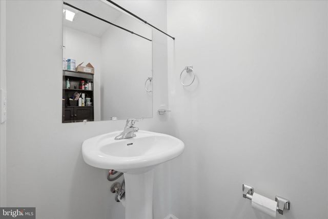 20 TOAD STOOL LN, Inwood, WV 25428