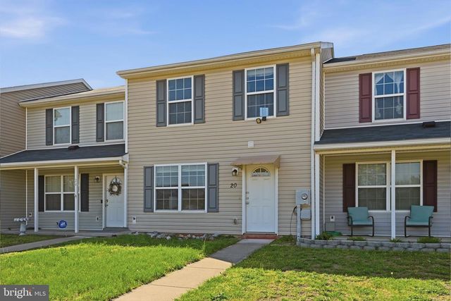 20 TOAD STOOL LN, Inwood, WV 25428