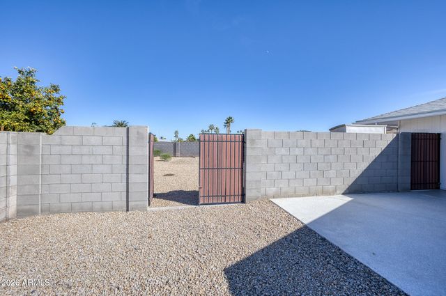 18831 N 124TH Drive, Sun City West, AZ 85375