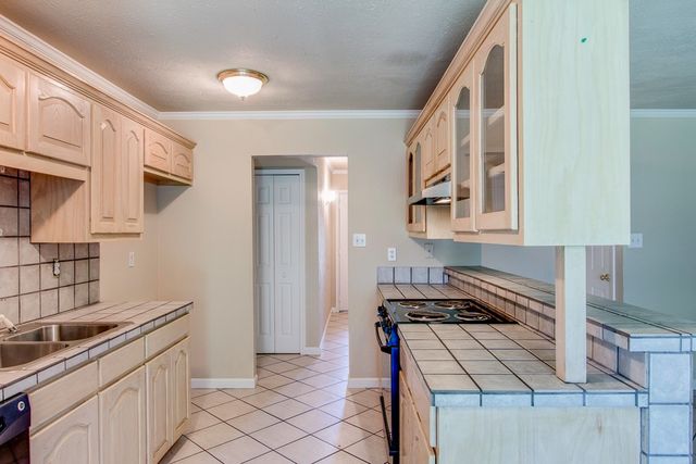 631 Valley View Drive, Allen, TX 75002