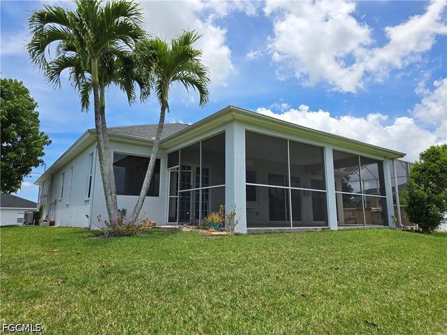 123 NW 14th AVE, Cape Coral, FL 33993