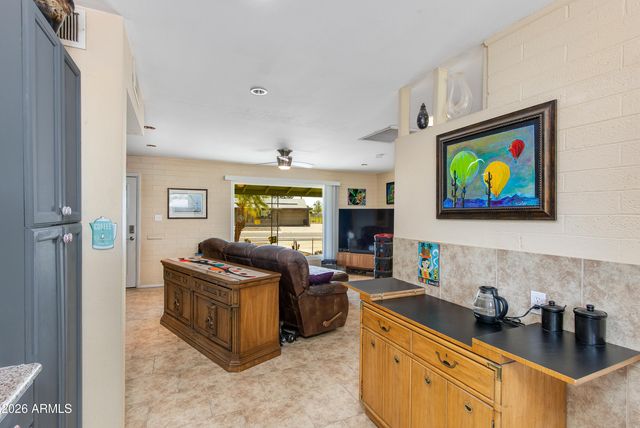11844 N CHERRY HILLS Drive E, Sun City, AZ 85351