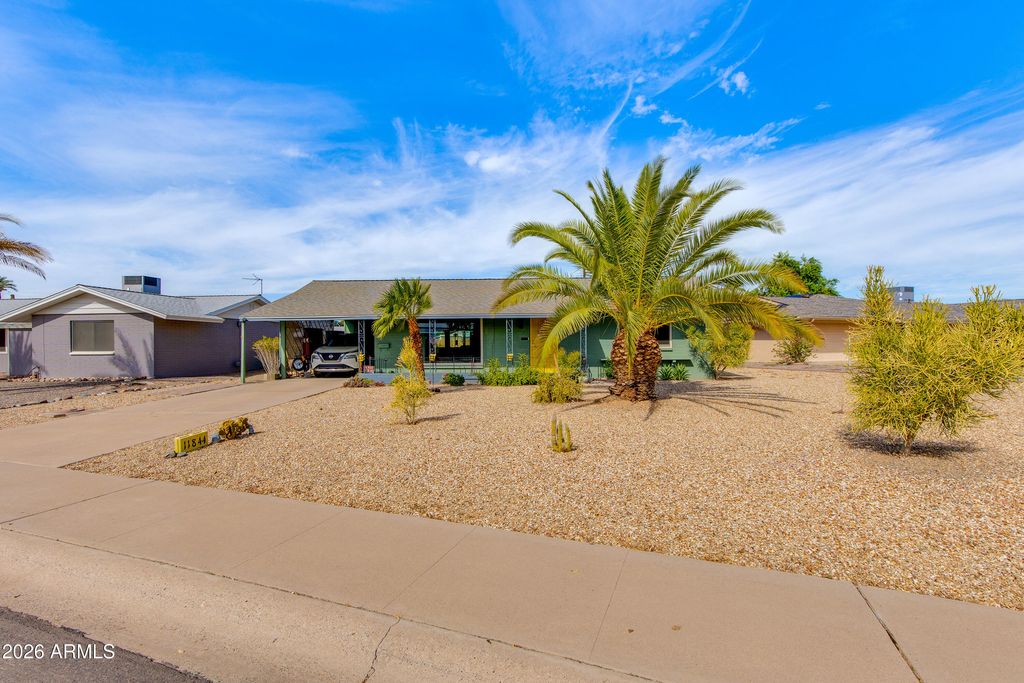 11844 N CHERRY HILLS Drive E, Sun City, AZ 85351 — exterior