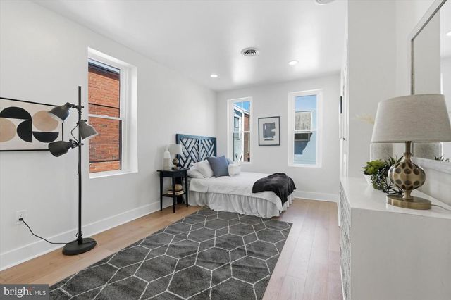 2345 S BANCROFT ST, Philadelphia, PA 19145
