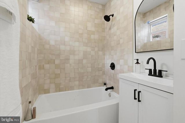 2345 S BANCROFT ST, Philadelphia, PA 19145