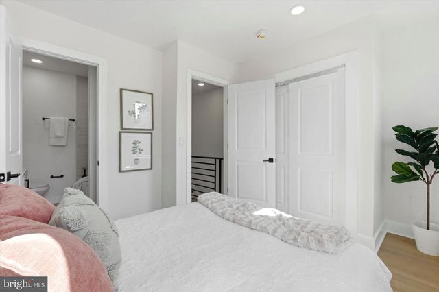 2345 S BANCROFT ST, Philadelphia, PA 19145