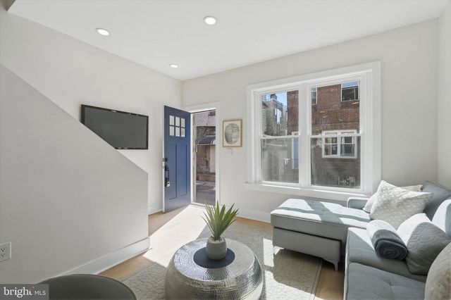 2345 S BANCROFT ST, Philadelphia, PA 19145