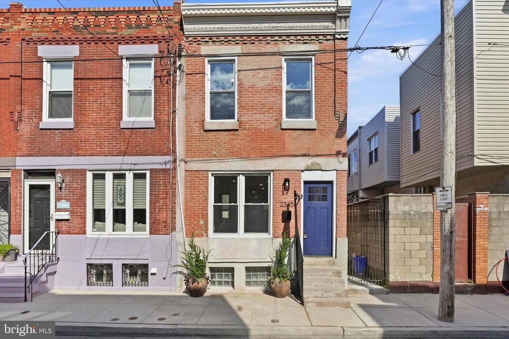 2345 S BANCROFT ST, Philadelphia, PA 19145