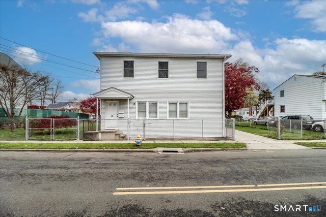 45 Sedgewick Avenue, Stratford, CT 06615