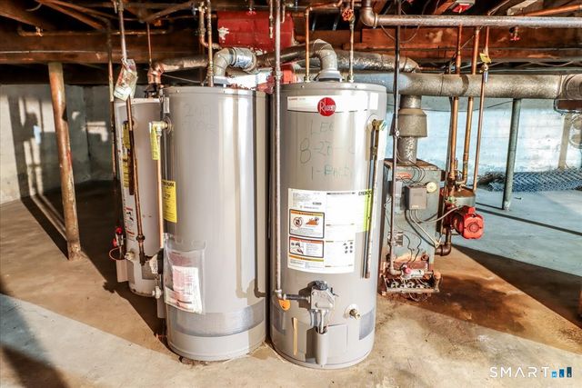 45 Sedgewick Avenue, Stratford, CT 06615