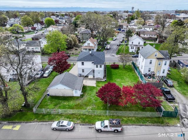 45 Sedgewick Avenue, Stratford, CT 06615