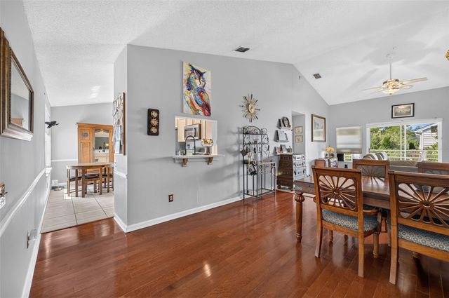 6057 LAKE POINTE DRIVE 410, Orlando, FL 32822