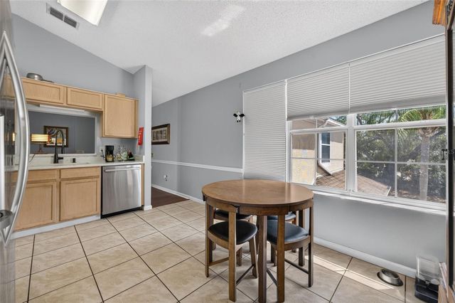 6057 LAKE POINTE DRIVE 410, Orlando, FL 32822