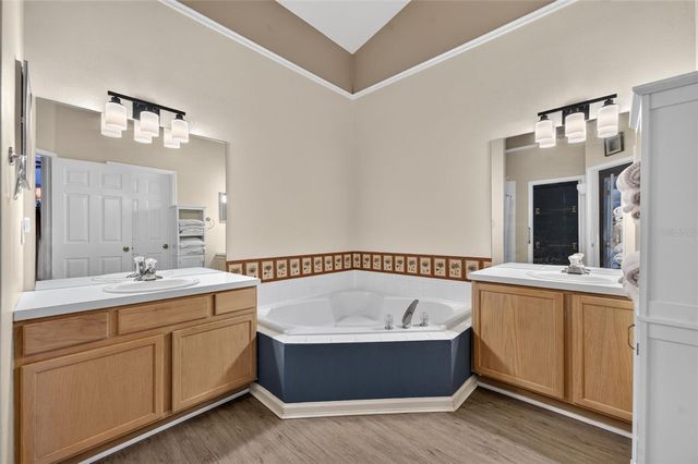 6057 LAKE POINTE DRIVE 410, Orlando, FL 32822