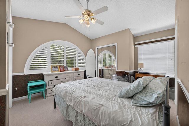 6057 LAKE POINTE DRIVE 410, Orlando, FL 32822