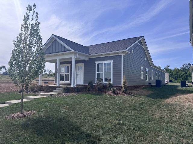 1823 Flatwaters St, Spring Hill, TN 37174