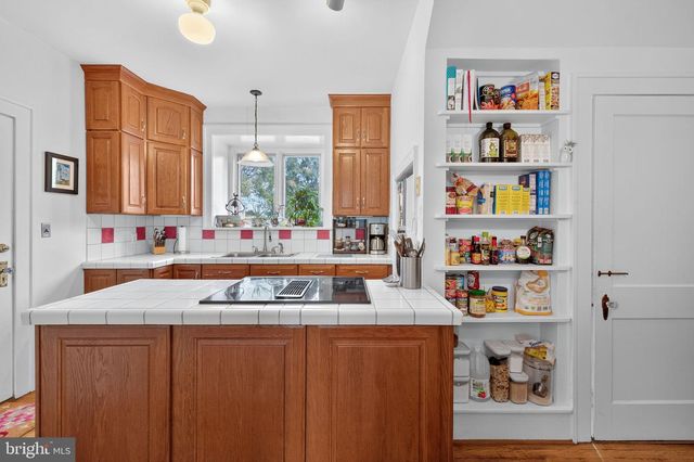 420 W CORK ST, Winchester, VA 22601