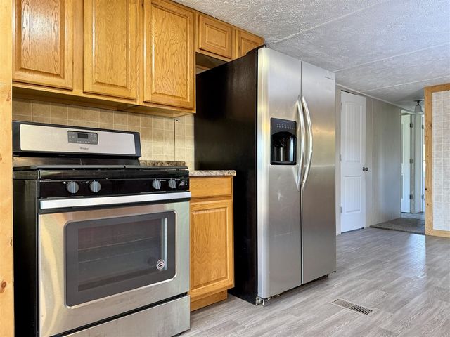 2565 Lapo Road, Lake Odessa, MI 48849